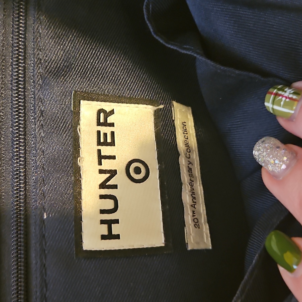 Hunter Medium Backpack - image 8